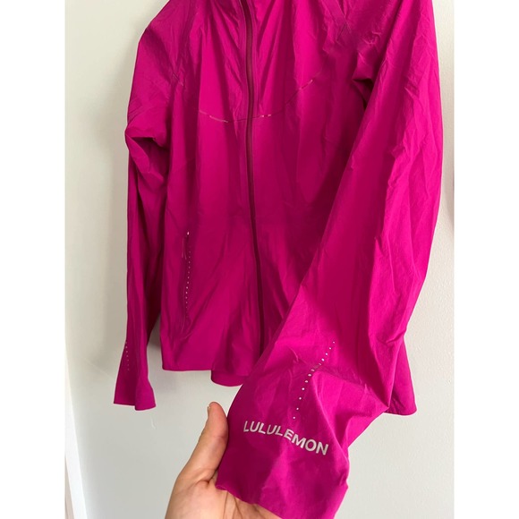 Lululemon | Fast and Free Windbreaker Jacket | Ripened Raspberry Pink | Sz 6 - Picture 4 of 9